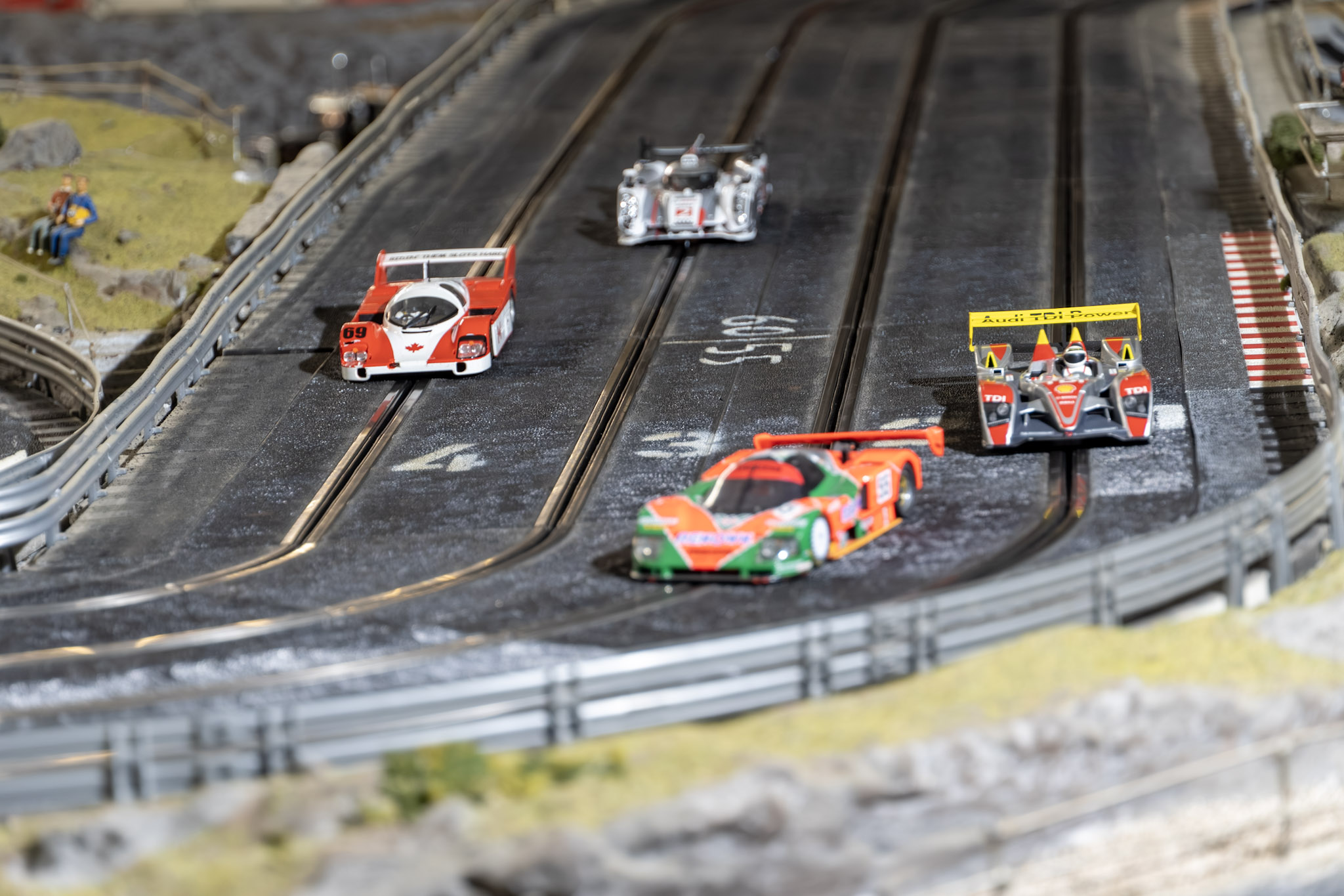 Slotcar-Bahn Corso Helvetica in Obfelden – Bild 8